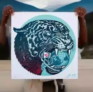 SHEPARD FAIREY OBEY FIRMADO GIGANTE CLIMA CHOQUE (BLANCO) IMPRESIÓN LE 275 En mano - Imagen 1 de 1