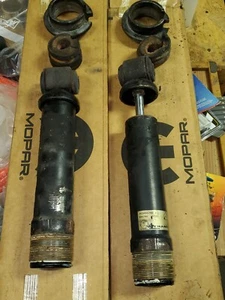Rear Shock pair For 1997-2002 Plymouth Prowler - rebuildable - Foto 1 di 3