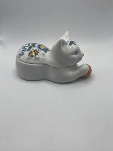 VTG Roma Al Fresco Elizabeth Arden Porcelain Cat With Yarn Yellow Flower Box - Picture 1 of 11