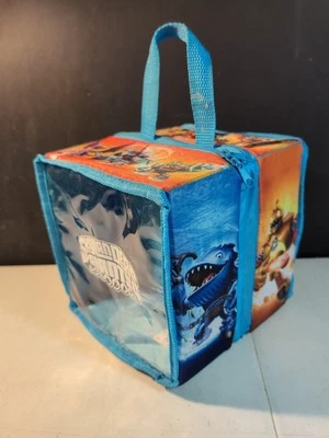 Estuche de transporte Skylanders GIANTS Show & Go - Tiene capacidad para 12 figuras Foto 1 de 4