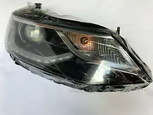 Conjunto de faros lado derecho se adapta a Chevrolet Cruze 42680786 GM2503429 2016-2019 - Imagen 1 de 8
