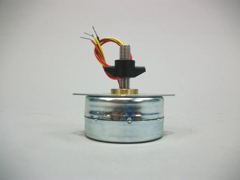 (Lot of 5) Astrosym Stepper Motor 12V 75 Ohms 17BB-H132-11 - New - Image 1 of 4