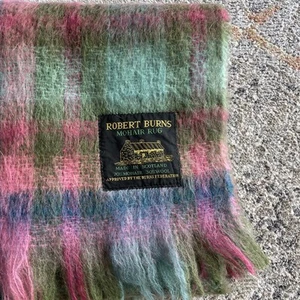 Robert Burns Royal Stewart Plaid Blanket 70 % Mohair 30% Wool Made in Scotland - Picture 1 of 4