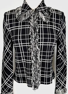 Beautiful St.John knit jacket black white pattern fringe on the front size 4 - Picture 1 of 5