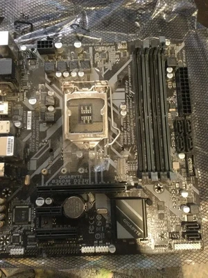 Gigabyte B360M DS3H + IOShield - Image 1 of 4