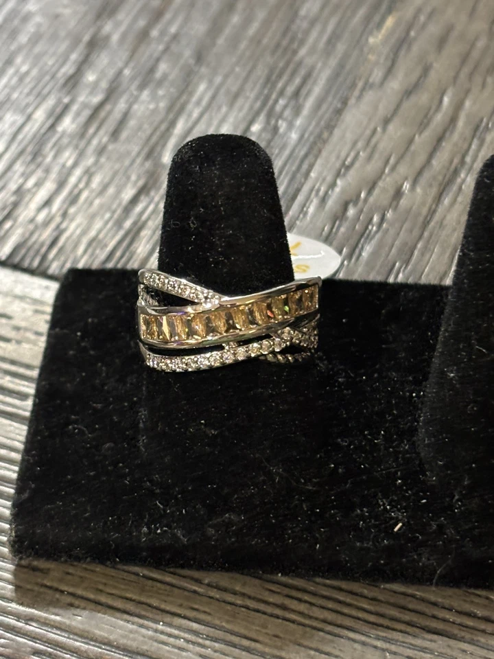 Anillo Bomb Party Talla 7 “Simplicidad en los detalles” RBP6384 Foto 1 de 4