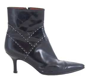 Ferragamo black leather kitten heel booties with white-stitch detail size 6.5 - Picture 1 of 3