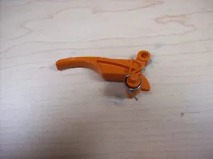 GENUINE STIHL TRIMMER FS56RC THROTTLE TRIGGER WITH SPRING - Picture 1 of 2