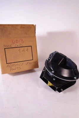 Plantadora de semillas Almaco 7193X  Foto 1 de 4