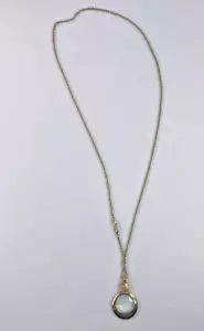Magnifying Glass on Long 34 Inch Gold Tone Chain with Lobster Clasp - Vintage - Picture 1 of 7