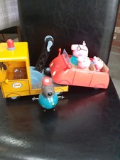 PEPPA PIG TALKING TOW TRUCK AND CAR PLAYSET WITH FIGURES