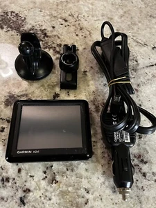 Garmin Nuvi 1260 Automotive GPS System With Charger Cord & Mount Bundle - Picture 1 of 5