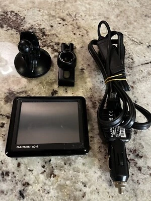 Garmin Nuvi 1260 Automotive GPS System With Charger Cord & Mount Bundle - Image 1 of 4