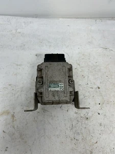 1995 Toyota 4runner V6 3.0 Ignitor Coil 89621-12050 Ignition Control Module - Picture 1 of 6