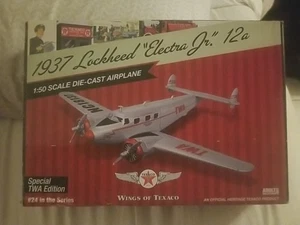 Wings Of Texaco 1937 Lockheed "Electra Jr." 12a Maßstab 1:50 Druckguss Flugzeug TWA - Bild 1 von 2