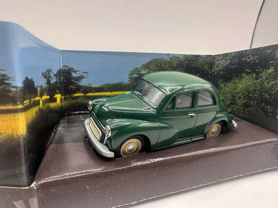 1:43 Scale Corgi 98134 Morris Minor 3-Door Saloon - Green - MIB - Image 1 of 4
