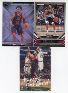 Lote de 3 tarjetas 2019-20 Chronicles Darius Garland EXR libro de jugadas luminancia a control remoto - Imagen 1 de 1