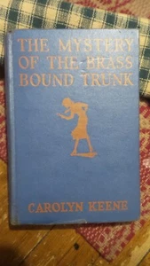 Nancy Drew Mystery Book #17, THE MYSTERY OF THE BRASS BOUND TRUNK Blue Cover - Imagen 1 de 5
