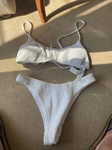 HOLLISTER SMALL WHITE BIKINI - Picture 1 of 5