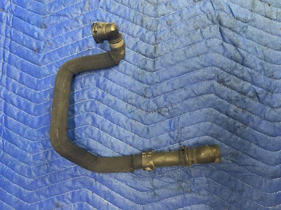 🚘 Manguera de refrigerante BMW 550i 650i 2011-2013 4,4 L N63 tubo 7592646 Foto 1 de 4