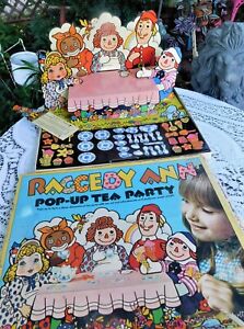 Vintage 1971 Bobbs merrill Raggedy Ann Pop Up Tea Party Colorforms Play Set