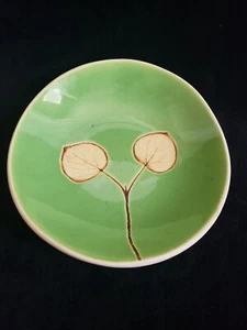 NEW Riverside Studios Aspen Dish Art Pottery Green 10" Alanna Hughes California - Picture 1 of 12