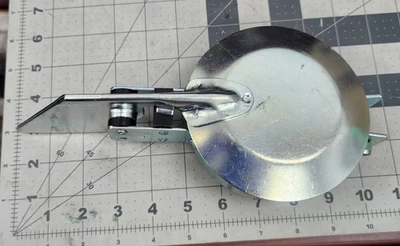 4 Inch Tractor Exhaust Cap Weather Flap Rain Cap Muffler Cover 4" [BB27] - Image 1 of 4