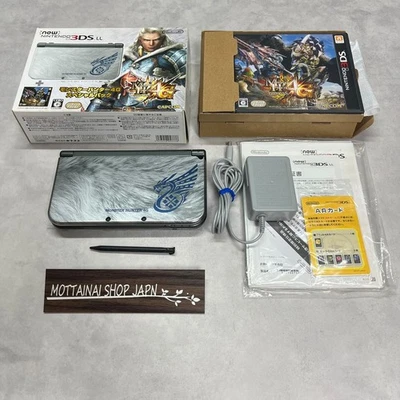 NINTENDO New 3DS XL Monster Hunter 4G Special Pack Console w/Box Top IPS Good!! - Image 1 of 4