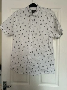 Men’s Primark White Summer Shirt With Nautical Design. Size Large Slim Fit. - Picture 1 of 8