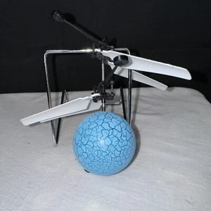 LED Blue Magic Flying Ball - Picture 1 of 4