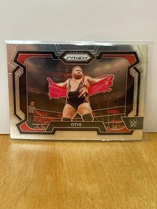 Otis  2024 Prizm Wwe RAW   #85 Base - Picture 1 of 2