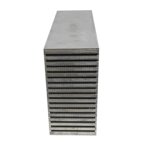 Universal Performance DIY Bar and Plate Intercooler Core 457 x 305 x 152 mm - Picture 1 of 10