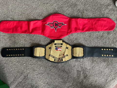 Figures Inc WWE WCW UNITED STATES CHAMPIONSHIP WRESTLING TITLE BELT 2001 W/Bag Cover