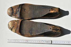 Sehr alte Schusterleisten Schuhmacherleisten Holz gebraucht original ca 26,5cm - Bild 1 von 2