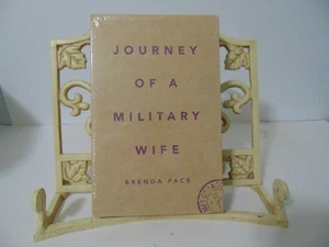 Journey Of A Military Wife 4 Book Box Set Brenda Pace American Bible Society NEW - Foto 1 di 4