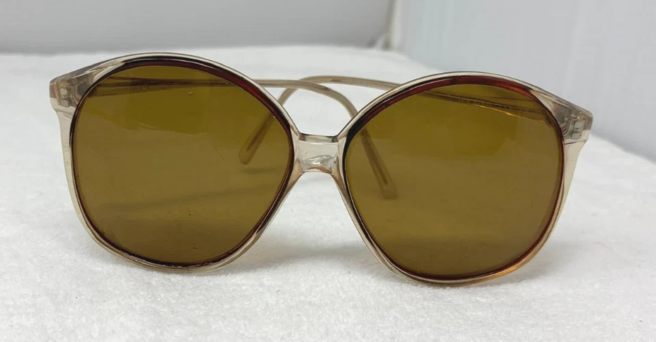 Gafas de sol Polaroid de gran tamaño retro glamurosas lentes tintadas ahumadas de colección años 60 70 Foto 1 de 4