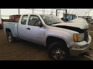 Passenger Right Front Spindle/Knuckle Fits 11-19 SIERRA 2500 PICKUP 6660378 - Picture 1 of 12