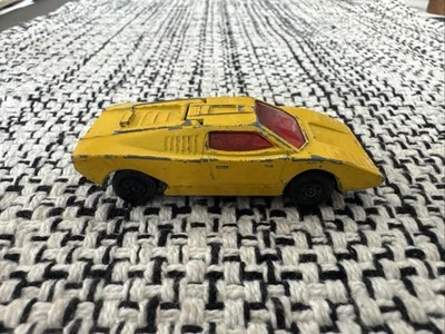 Lamborghini Countach 1973 Lesney Matchbox No.27 amarillo Foto 1 de 4