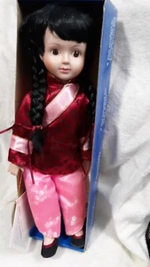 NIB - Musical Wind Up Ellis Island Doll ~ American Dreams - Bild 1 von 3