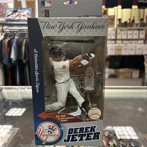 Derek Jeter New York Yankees McFarlane 2009 World Series Champions Figure. NIB Cover