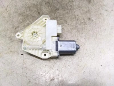 2015-2019 Mercedes-Benz FR RH Door Window Power Motor C300 205-906-01-13 OEM - Image 1 of 4