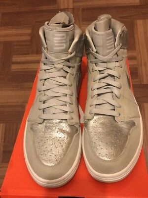 Talla 12 - Jordan 1 Retro Alto Plata 25 Aniversario 2010 Foto 1 de 4
