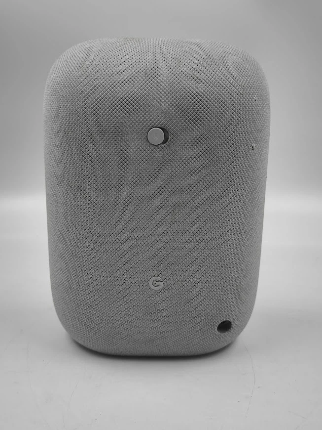 Google Nest Audio GXCA6 - Für Teile, Zeichen Der Verwendung - Bild 1 von 4