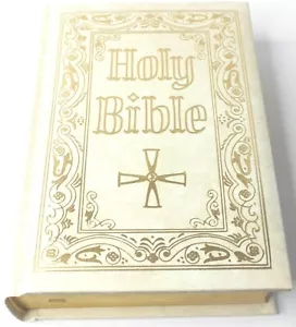Holy Bible St. Joseph Edition Of The New American Bible New In Box No.611/97 - Bild 1 von 12