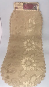 Vintage Classic Doily Collection American Crafts 36”X16” Läufer Gold Blumenmuster - Bild 1 von 3