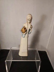 Estatuilla Arte Español - Imagen 1 de 4