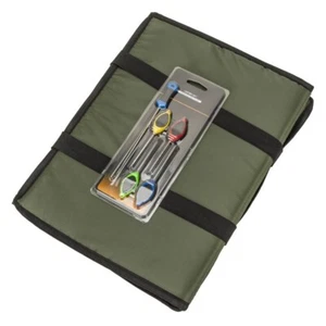 Conveniently Foldable Fish Unhooking Mat with Stitched Handle for Easy Carry - Picture 1 of 15
