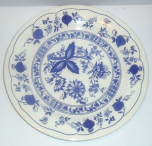 STAFFORDSHIRE TABLEWARE BLUE & WHITE BLUE ONION PATTERN 10" DINNER PLATE - Picture 1 of 4