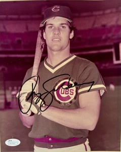 Ryne Sandberg Rookie Era signed 8x10 photo- Cubs - JSA Authenticated - Picture 1 of 4