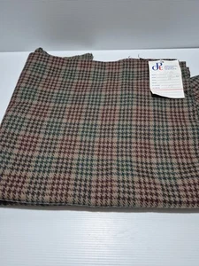 Jonathon Peters Green & Brown Houndstooth Check Fabric 70W/30P 120 x 150 cm - Picture 1 of 4